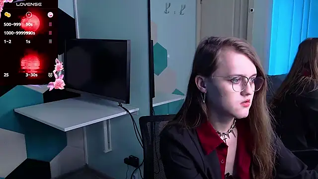 Snapshot of YukoFanee chatting on December 16, 2025, 8:13 pm YukoFanee online show from December 16, 2025, 8:13 pm