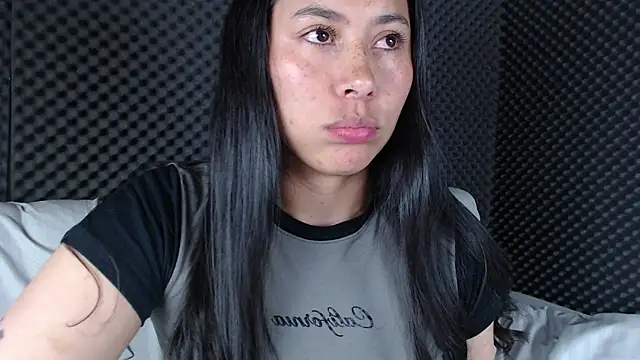 Snapshot of _joy_yva chatting on February 27, 2026, 10:42 pm joy yva online show from February 27, 2026, 10:42 pm