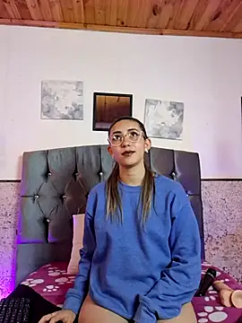 Snapshot of Scarlett_Khan chatting on December 29, 2024, 2:27 am Scarlett Khan online show from December 29, 2024, 2:27 am