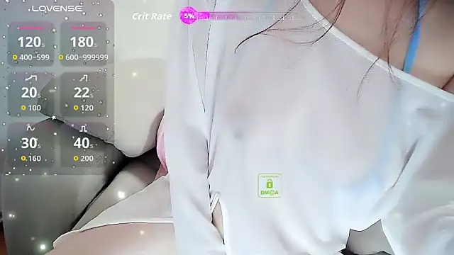 Snapshot of CN-Shanshan chatting on October 19, 2025, 1:25 pm CN-Shanshan online show from October 19, 2025, 1:25 pm