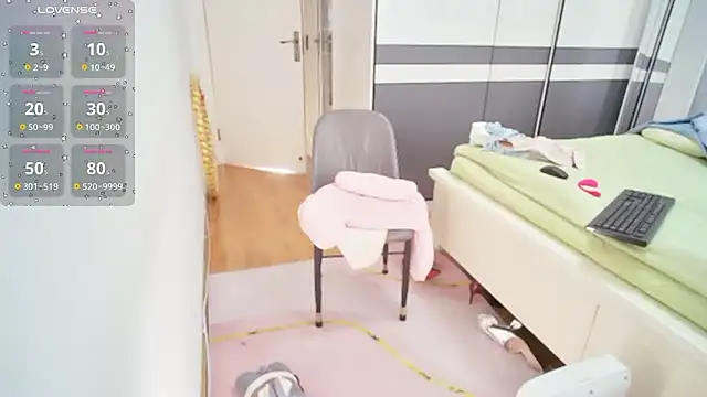 Snapshot of CN-Shanshan chatting on January 13, 2026, 7:01 am CN-Shanshan online show from January 13, 2026, 7:01 am