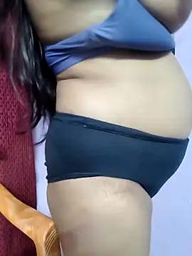 Cute payal0 online show from March 30, 2026, 7:04 pm