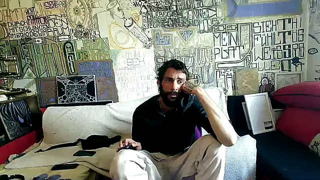 Snapshot of casualtimepassenger chatting on July 5, 2026, 10:55 am casualtimepassenger online show from July 5, 2026, 10:55 am