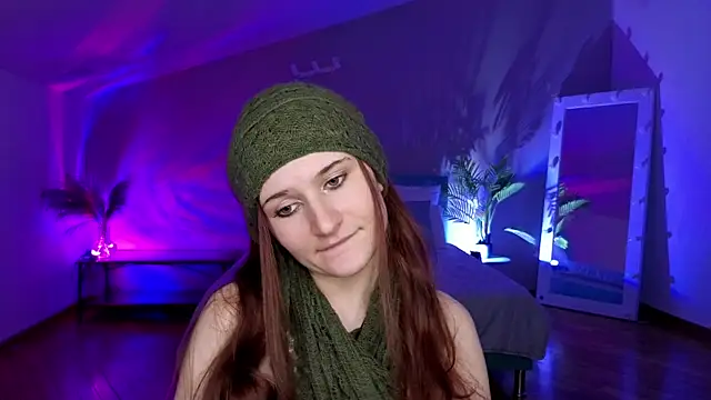 L1ittle kitty  online show from April 11, 2026, 7:45 am