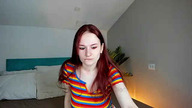 Snapshot of L1ittle_kitty_ chatting on January 13, 2026, 6:06 am L1ittle kitty online show from January 13, 2026, 6:06 am