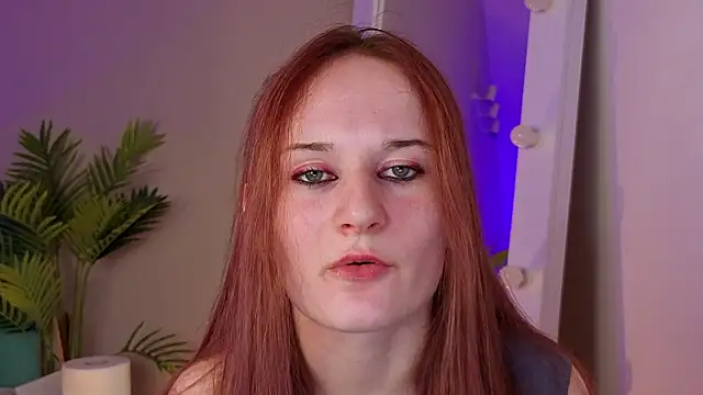 L1ittle kitty  online show from March 26, 2026, 7:06 am