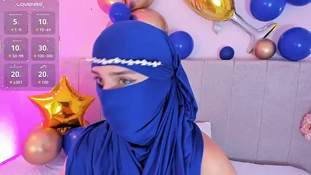 Snapshot of rawiya chatting on October 1, 2025, 12:09 pm rawiya online show from October 1, 2025, 12:09 pm