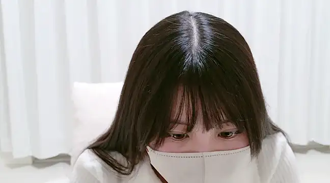 Snapshot of yuki_room chatting on February 9, 2025, 2:50 pm yuki room online show from February 9, 2025, 2:50 pm