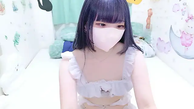 Snapshot of ASUKA_ch chatting on October 31, 2025, 11:33 pm ASUKA ch online show from October 31, 2025, 11:33 pm