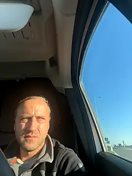 Snapshot of Lecatore80 chatting on November 28, 2025, 1:33 pm Lecatore80 online show from November 28, 2025, 1:33 pm