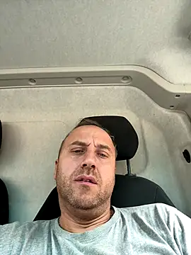 Snapshot of Lecatore80 chatting on November 19, 2025, 11:21 am Lecatore80 online show from November 19, 2025, 11:21 am