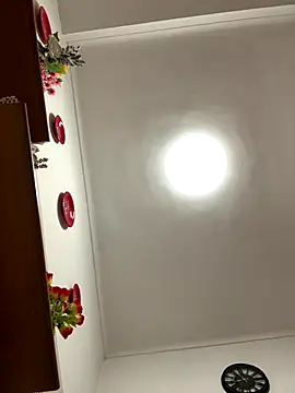 Snapshot of Lecatore80 chatting on November 9, 2025, 7:56 am Lecatore80 online show from November 9, 2025, 7:56 am