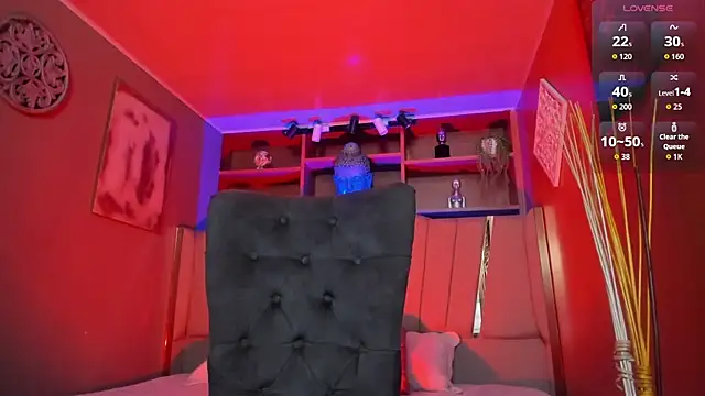 Snapshot of Lucy_Williiams chatting on October 29, 2025, 11:53 am Lucy Williiams online show from October 29, 2025, 11:53 am