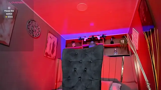 Snapshot of Lucy_Williiams chatting on November 13, 2025, 11:36 am Lucy Williiams online show from November 13, 2025, 11:36 am