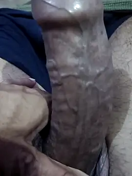 Snapshot of dickhorny9090 chatting on May 24, 2026, 7:14 pm dickhorny9090 online show from May 24, 2026, 7:14 pm