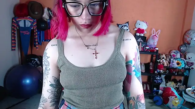 Snapshot of MissMiia2 chatting on October 30, 2025, 3:09 pm MissMiia2 online show from October 30, 2025, 3:09 pm