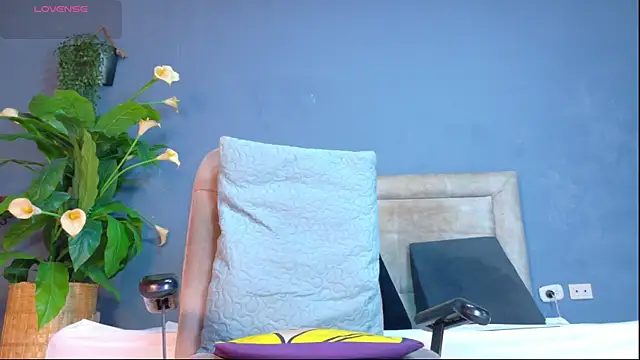 Iker bigdick online show from May 12, 2026, 7:20 pm