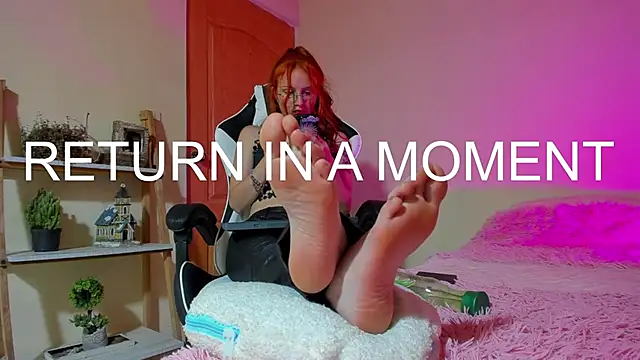 Snapshot of skinny_and_boyfriend chatting on September 19, 2025, 8:13 pm skinny and boyfriend online show from September 19, 2025, 8:13 pm