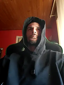 Guy4ladys69 online show from April 24, 2026, 12:18 pm