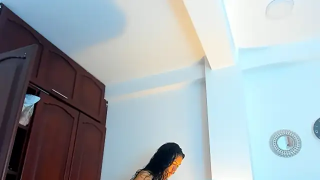 kathyajhonss online show from July 20, 2026, 11:07 pm