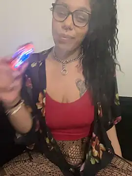 Princess Desirae online show from June 4, 2026, 6:18 am