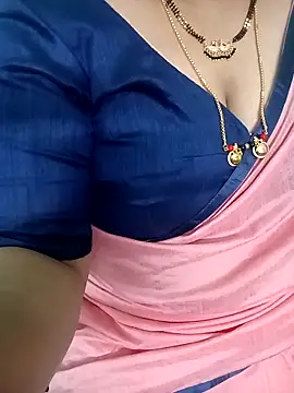 Snapshot of your-sameera chatting on December 21, 2025, 5:31 am your-sameera online show from December 21, 2025, 5:31 am