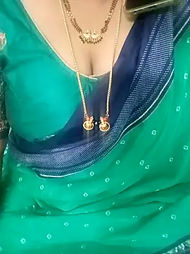 Snapshot of your-sameera chatting on February 4, 2026, 12:00 pm your-sameera online show from February 4, 2026, 12:00 pm