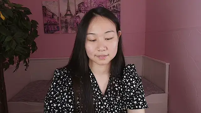 Snapshot of Inari_Okami_ chatting on June 9, 2026, 4:08 pm Inari Okami online show from June 9, 2026, 4:08 pm