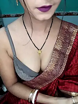 Snapshot of Diamond_queeen chatting on February 4, 2025, 10:34 pm Diamond queeen online show from February 4, 2025, 10:34 pm