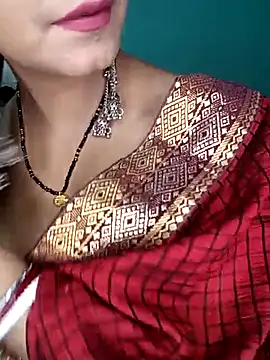 Snapshot of Diamond_queeen chatting on February 23, 2025, 6:45 pm Diamond queeen online show from February 23, 2025, 6:45 pm