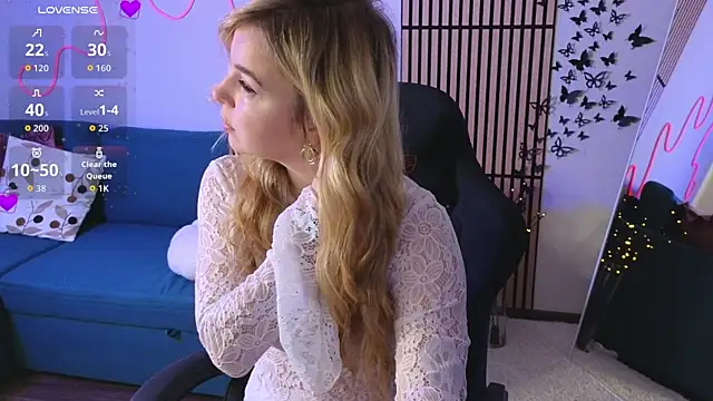 Snapshot of Mel_Nelson chatting on November 1, 2025, 9:03 am Mel Nelson online show from November 1, 2025, 9:03 am