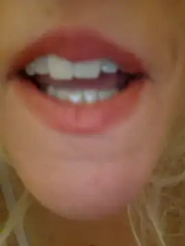 Snapshot of Hexe12346 chatting on December 3, 2025, 6:29 pm Hexe12346 online show from December 3, 2025, 6:29 pm