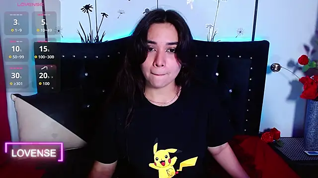 Snapshot of Lune_Claire chatting on April 14, 2026, 5:01 am Lune Claire online show from April 14, 2026, 5:01 am