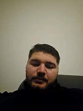 henrylawren6 online show from January 14, 2025, 8:15 pm