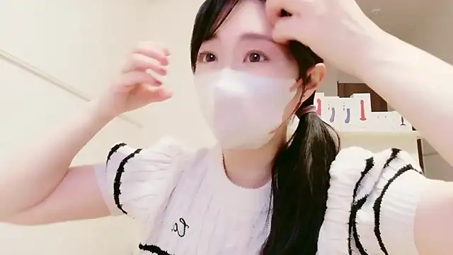 IORio2 online show from April 6, 2026, 7:04 pm