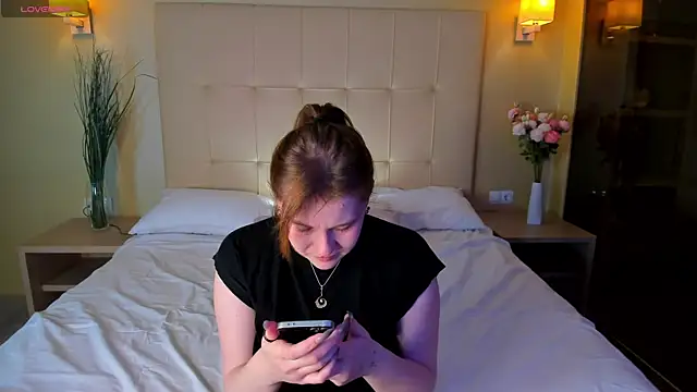 Colleen Blake online show from October 20, 2025, 4:51 pm