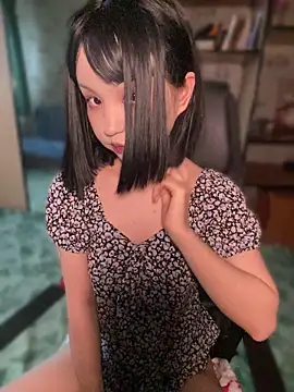 lalallalalaa- online show from April 15, 2026, 12:10 pm