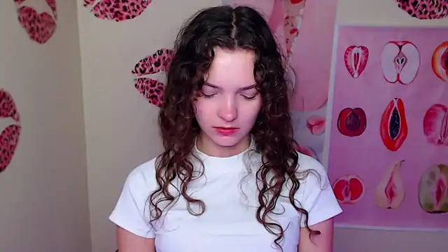 Snapshot of _SusieSu_ chatting on October 24, 2025, 6:34 am SusieSu online show from October 24, 2025, 6:34 am