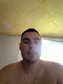 Snapshot of Rowing199456 chatting on May 20, 2026, 11:07 am Rowing199456 online show from May 20, 2026, 11:07 am