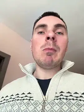 Rowing199456 online show from March 31, 2026, 8:49 am