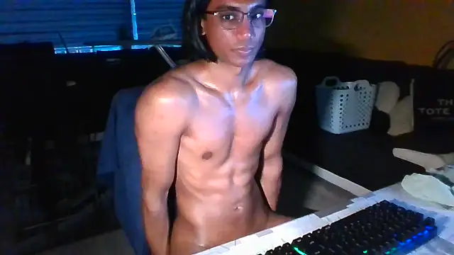 MozeyNL online show from November 16, 2025, 3:17 pm