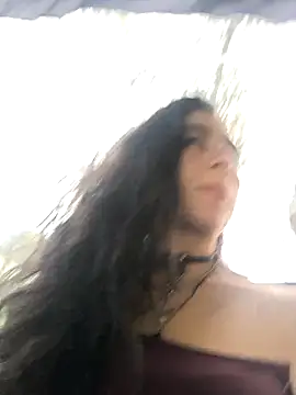 Lila Desiree online show from February 4, 2026, 7:42 pm