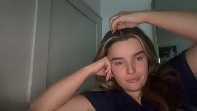 Snapshot of maisiesmithx chatting on November 13, 2025, 12:25 am maisiesmithx online show from November 13, 2025, 12:25 am