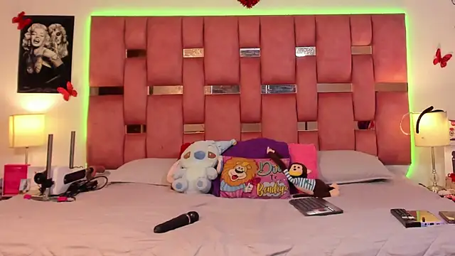 Betzabeth-Miller online show from February 11, 2026, 2:55 am