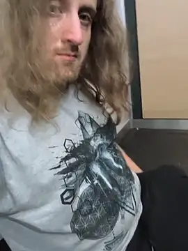 Snapshot of DrownMentallyyy chatting on November 30, 2025, 7:09 am DrownMentallyyy online show from November 30, 2025, 7:09 am