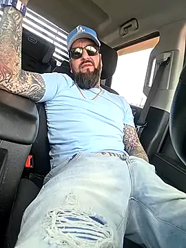 Beardedtattood online show from April 9, 2026, 2:34 pm