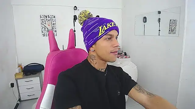 Leonard Price online show from January 11, 2026, 1:29 pm