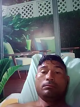 Snapshot of Diogo100 chatting on September 24, 2025, 2:34 pm Diogo100 online show from September 24, 2025, 2:34 pm