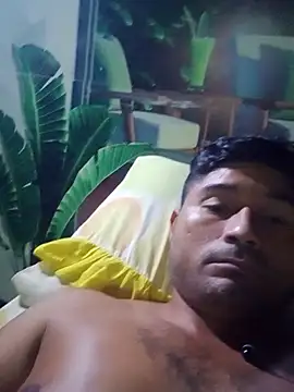 Snapshot of Diogo100 chatting on October 27, 2025, 3:51 am Diogo100 online show from October 27, 2025, 3:51 am