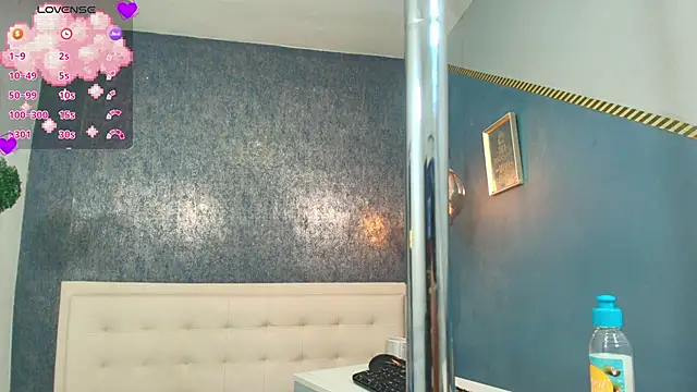 Snapshot of zhamira_21 chatting on October 22, 2025, 8:52 pm zhamira 21 online show from October 22, 2025, 8:52 pm